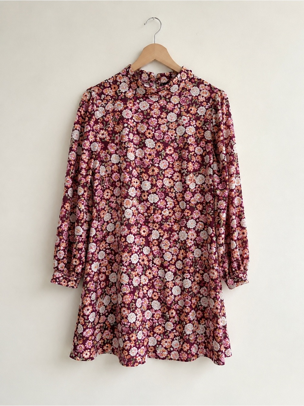 High-Neck Burgundy Floral Mini Dress with Long Sleeves